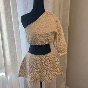 One-Shoulder Cream Leopard Print Women’s Set